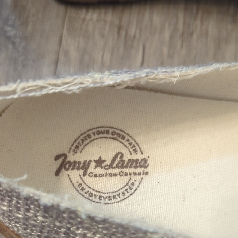 Tony Lama Slip On Renata Flats - Picture 7 of 8